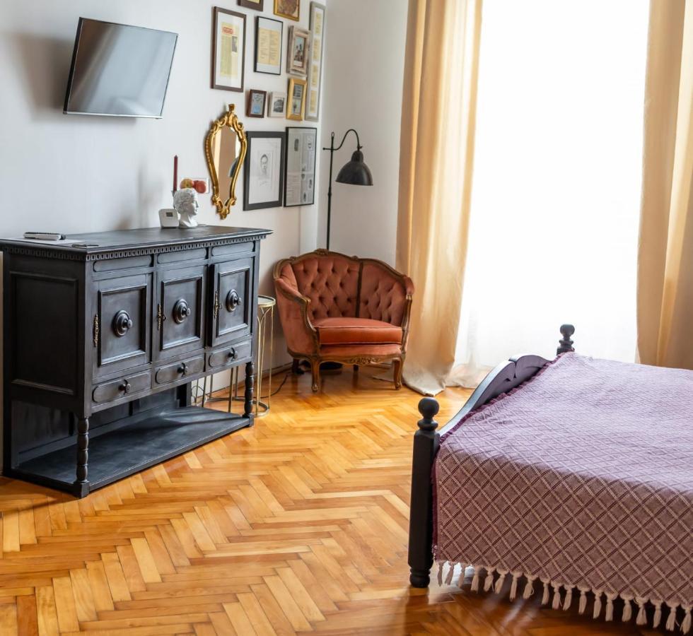Maxim'S Place Тимишоара Экстерьер фото